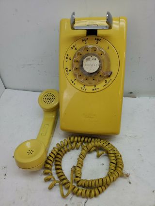 Vintage 1970s Yellow Western Electric Bell Nt 554 Rotary Wall Phone