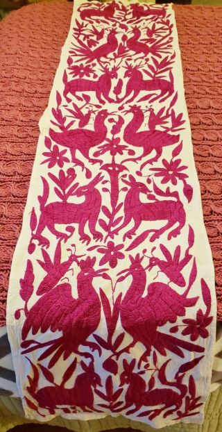 Vtg Mexican Otomi Embroidered Table Runner Fuschia Deer Birds Pre - Owned 15x72