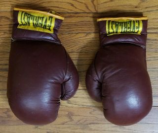 Everlast Vintage Leather Laced Pair Boxing Gloves 16 Oz Dark Brown/burgundy
