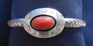 Navajo Nakai Sterling Stamped Coral Cab Ladys Vintage Wire Small Bracelet Estate