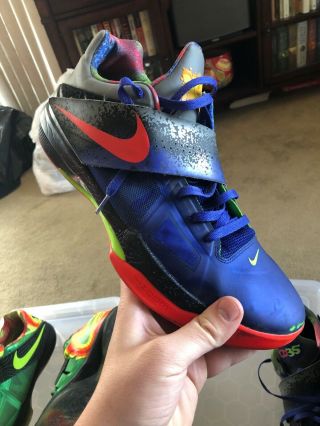 nike kd 4 nerf rare are size 15 men’s basketball shoe Kevin Durant 3