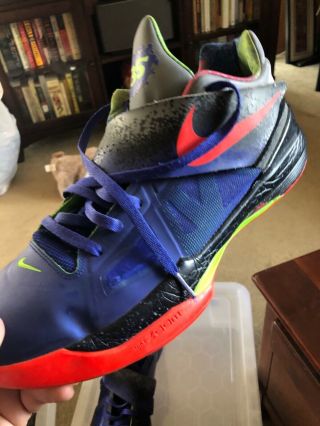 nike kd 4 nerf rare are size 15 men’s basketball shoe Kevin Durant 4