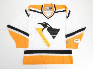 Pittsburgh Penguins White Vintage Ccm Nhl Hockey Jersey Size Medium