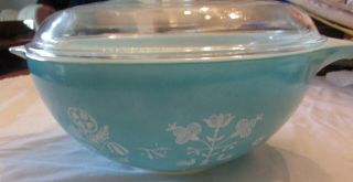 Pyrex Blue with lid 2 1/2 qts Ovenware Made in USA 8 1/2 
