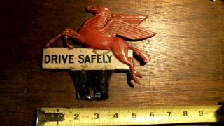 Vintage Mobil Oil Pegasus Drive Safely Flying Horse Car License Plate Topper