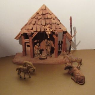 Kuolt Anri Small Nativity Scene Wood Stable Depose Italy Figures Vintage 1950 