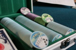 Rare 300 Ct Paulson Royal Flush Poker Chips Set.  Top Hat And Cane.