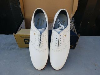 Nos Vintage Footjoy Classic Mens Golf Shoes White Brogue Metal Spikes Sz.  10d