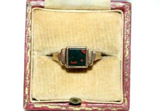 Antique 9ct Gold Signet Ring With Natural Bloodstone Cabochon.  Size J.
