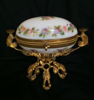 Lovely French Vintage Hand - Painted Opaline Glass Egg Casket On Gold Metal Stand