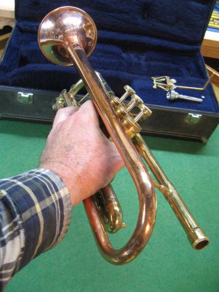 Conn Coprion 18B Trumpet 1975 - Rare - Case and Conn 7C MP 11