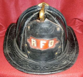 Vintage / Antique Cairns Leather Fire Helmet Ridgewood Nj Bergen County