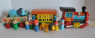 Vintage Fisher Price Little People Huffy Puffy Train With
