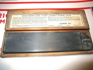 Vintage Rare Larkin Dark Grey Thuringian Razor Hone In Wooden Case Good Cond.