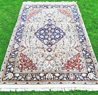 Vintage Wool Persian Oriental Rug Carpet Deer Animal Floral Motif 210 X 135cm