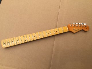 Vintage Fender Stratocaster Maple Guitar Neck Shape