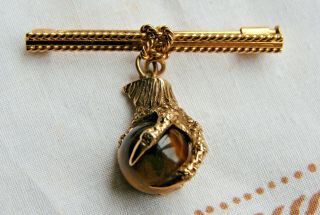 A Lovely and Unusual Vintage 14ct & 10ct Gold,  Claw and Tiger ' s - Eye Ball Brooch 2