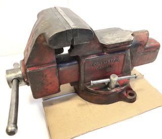Vintage Columbian D45 M4 Bench Vise,  Anvil,  5 " Jaws With Pipe Jaws - Swivel Base