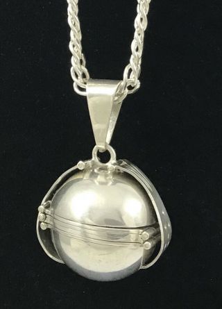 Vintage Sterling Silver Round Ball Photo Locket Pendant Necklace Holds 6 Pics