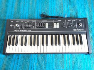 Roland RS - 09 Organ/Strings 80 ' s Vintage Analog Synthesizer - Early Model - D289 2