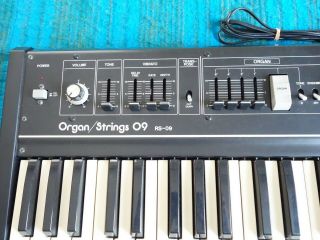 Roland RS - 09 Organ/Strings 80 ' s Vintage Analog Synthesizer - Early Model - D289 3