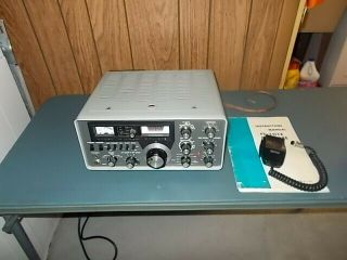 Vintage Yaesu Ft - 101e Ham Radio Hf Ssb Transceiver,  Great.  Orig Box