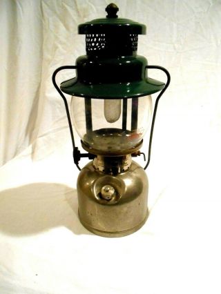 Vintage Coleman Model 242c Lantern Dated 12 - 48