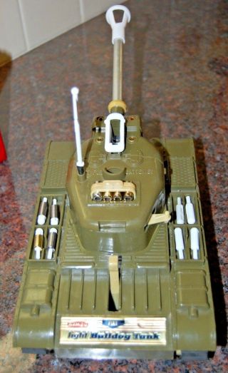 GORGEOUS VINTAGE Remco Light Bulldog Tank COMPLETE - - AWESOME BOX 4