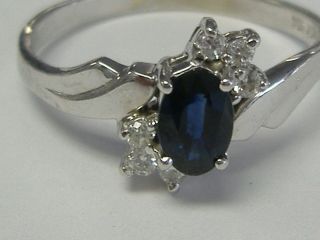 Vintage Solid 10k White Gold Diamonds 0.  06 Ct Tw And Sapphire Ring Size 7,  5