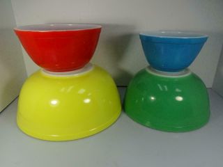 Vintage Pyrex Primary Colors 4pc Nesting Mixing Bowl Set Blue Red Green Yellow