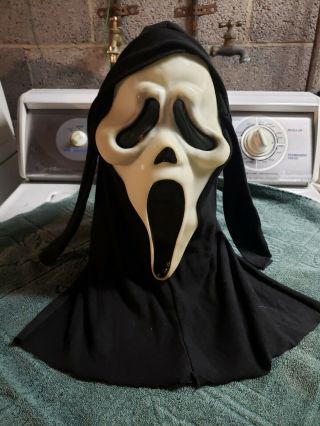 Fantastic Faces Ghostface Scream Mask Vintage Cloth Fun World Div Rare