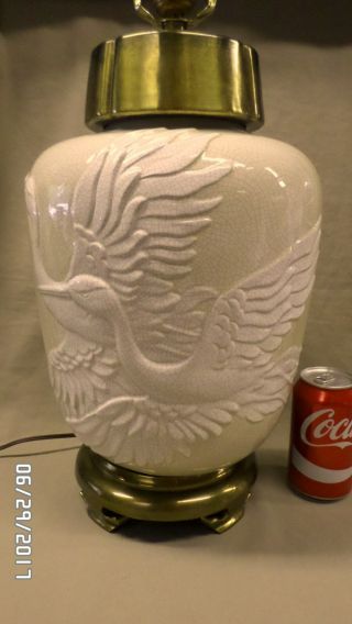 2328m Vtg 1979 Chapman 26.  5 " Table Lamp Oriental?? Ivory Ceramic W/white Egrets