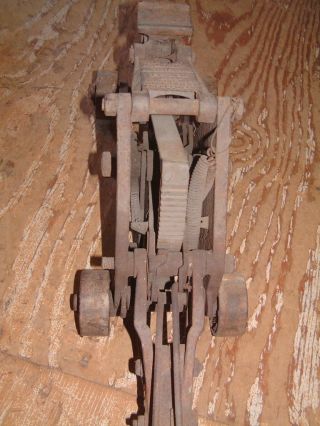 Moonshine Days Vintage Early 1900 ' s Elite Mftg 85 Floor Jack,  Heavy Duty, 8