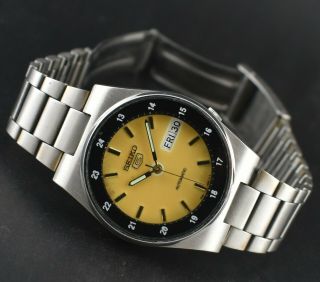 VINTAGE SEIKO 5 AUTOMATIC 21 JEWEL CAL.  7S26A RAILWAY TIME DAY DATE MEN ' S WATCH 2