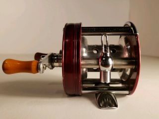 Vintage LANGLEY LURECAST Model 330 KC Fishing Reel in. 5