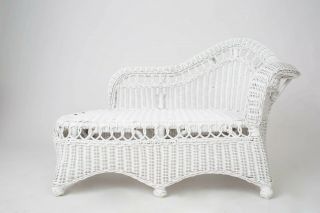 Vintage Victorian Style White Wicker Settee Childs Chaise Chair Studio Prop