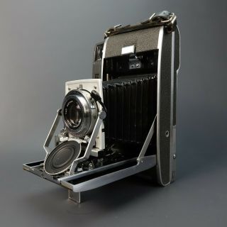 Vintage Polaroid 110a Rangefinder Camera - Rodenstock - Ysarex 4.  7 127mm Lens
