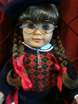 American Girl Doll Molly Vintage Pleasant Company With Some Accessories.