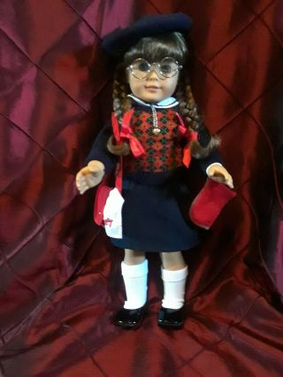 American Girl Doll Molly Vintage Pleasant Company with some accessories. 2