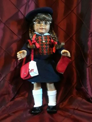 American Girl Doll Molly Vintage Pleasant Company with some accessories. 6