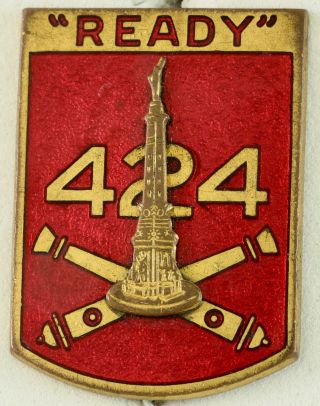 424th Field Artillery Group Crest Di/dui Pinback Dieges & Clust Hm