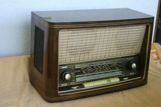 SABA FREUDENSTADT 8,  german vintage tube radio,  built 1957,  restored 4