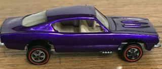Vintage Hot Wheels Red Line 1967 Purple Custom Barracuda with White Interior 3