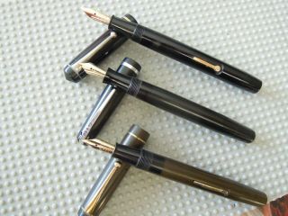3 Vintage English Fountain Pens: Conway Stewart,  Summit And Wyvern