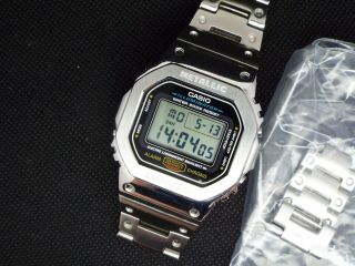 Custom Dw - 5600e G - Shock Casio Vintage Digital Watch Metal Silver