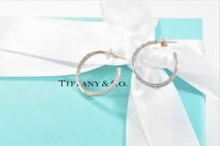 Limited Tiffany & Co Sterling Silver Paloma Picasso Hammered Hoop Earrings RARE 12