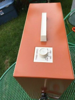 Vintage Mod 1970 ' s Lakewood Portable Window Fan w/ Box - Smooth Running & VGC 4