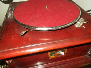 His Masters Voice VTG Phonograph Gramophone with Record & Extra Needles, 4