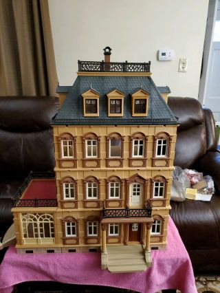 Vintage 4 Level Playmobil Victorian Mansion Doll House With Furniture & People