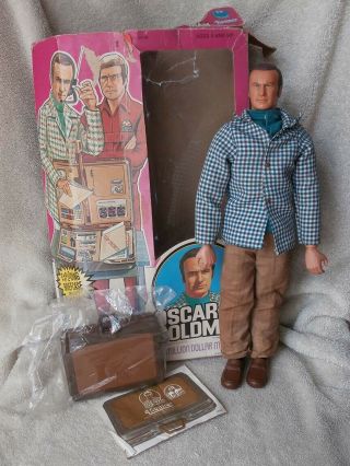 Vintage Kenner Six Million Dollar Man Oscar Goldman 1977 W/ Suitcase